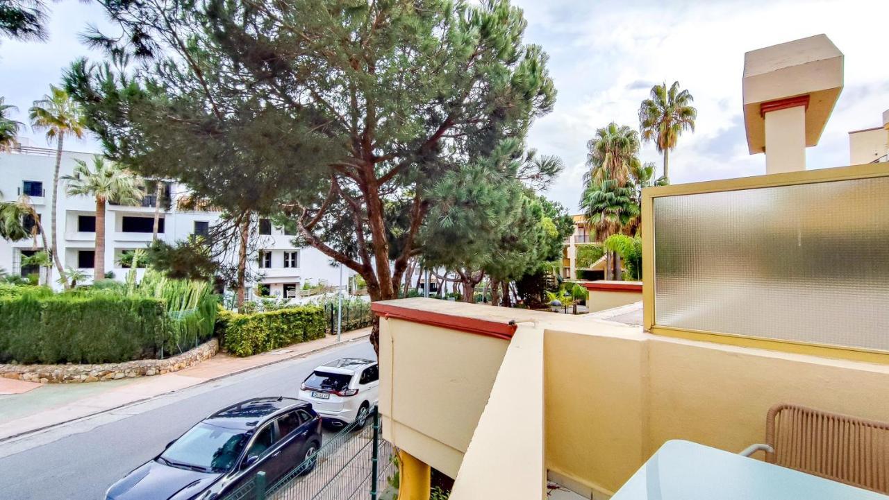 Oleholidays 411 Romana Playa Junto A La Playa Marbella Exterior foto